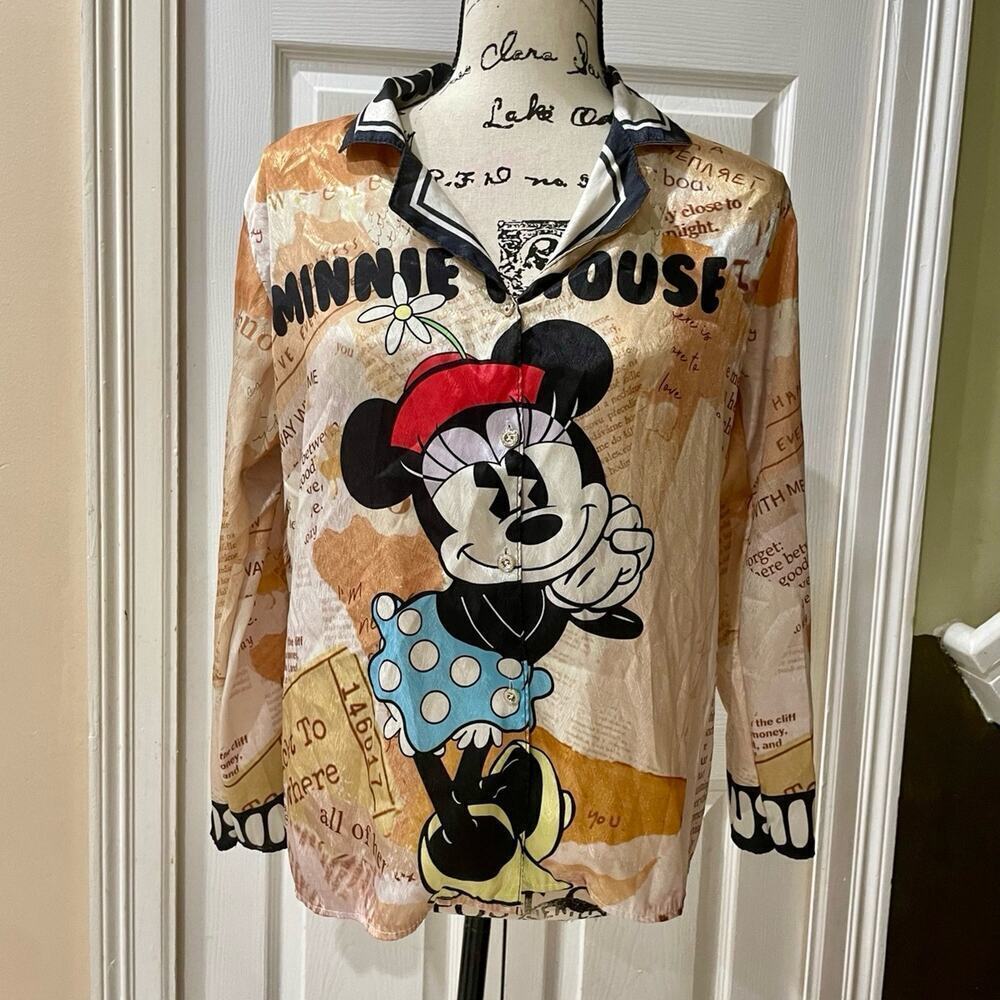 Disney MINNIE MOUSE BLOUSE SILK  BUTTON DOWN SIZE SMALL KAWAII AESTHETIC CORE‎